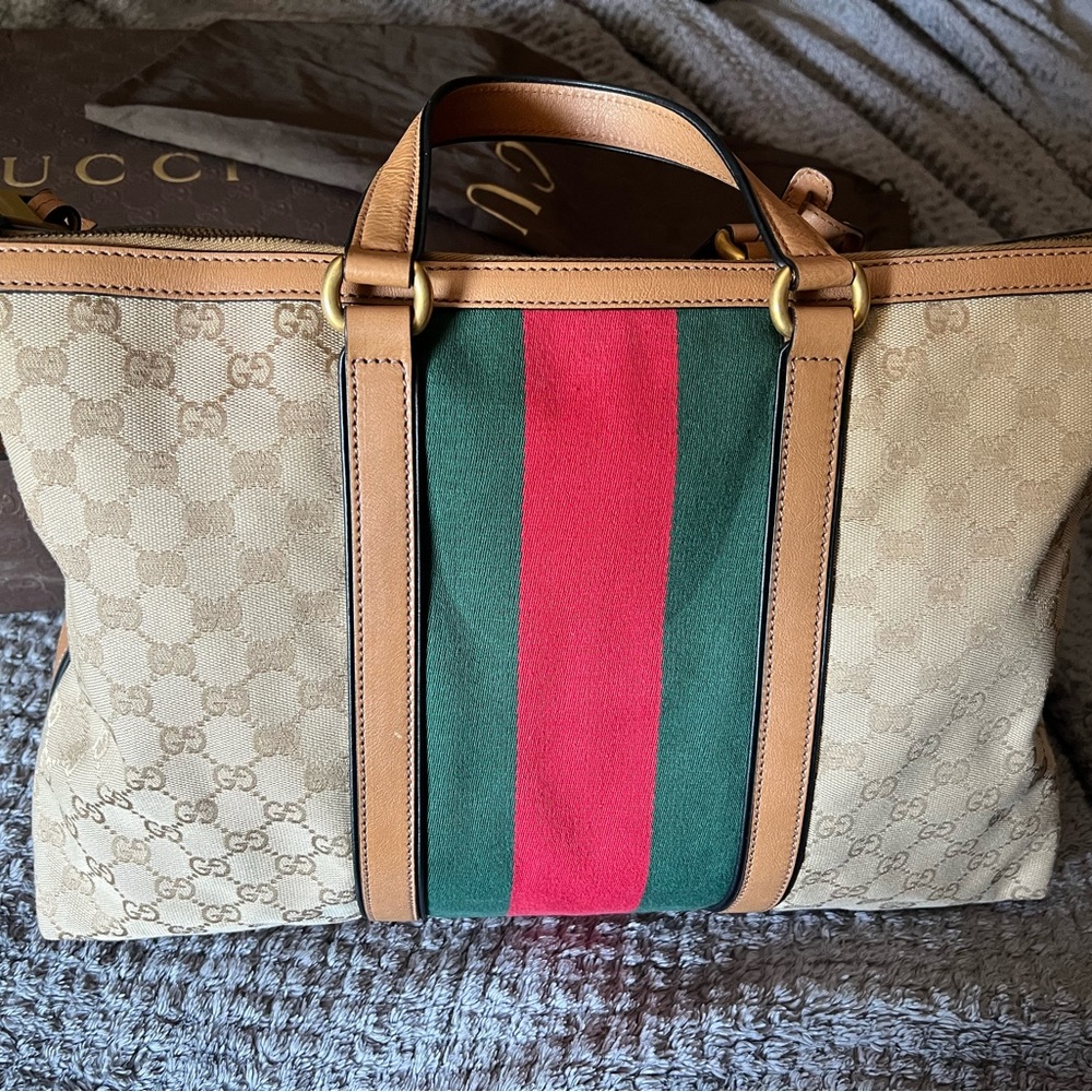 Gucci bag - Authentic
